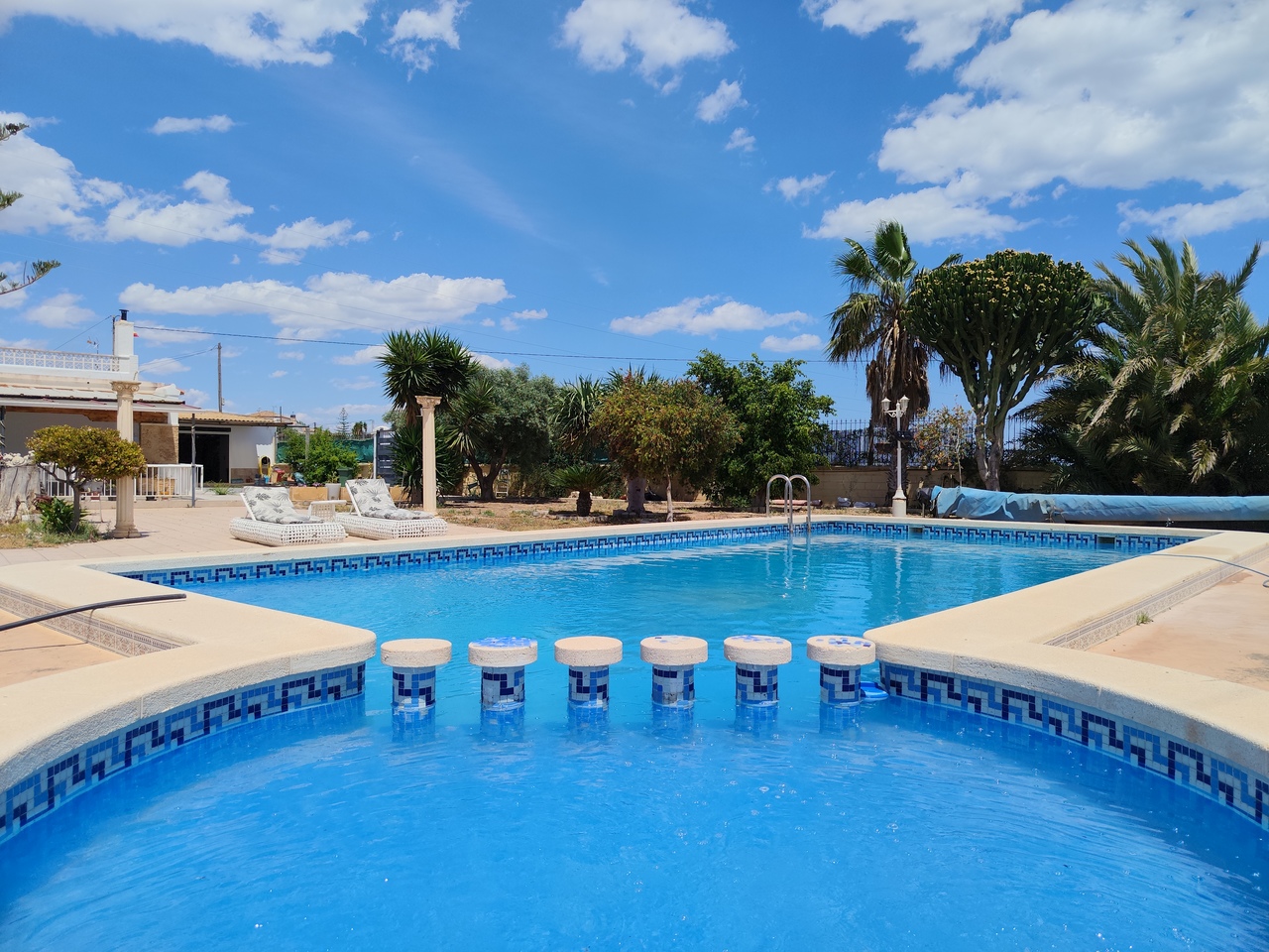 Villa for sale in Los Montesinos, Alicante, Spain