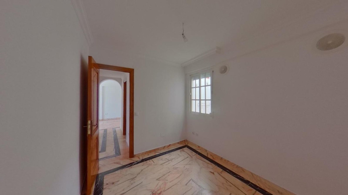 Piso en venta en Estepona