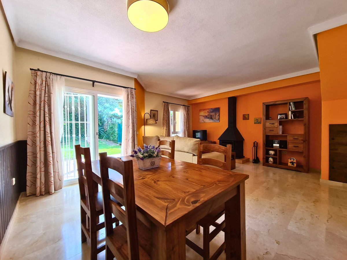 Town House for sale in La Duquesa, Málaga, Spain