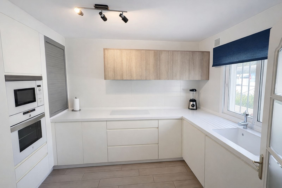 Town House for sale in Estepona, Málaga, Spain