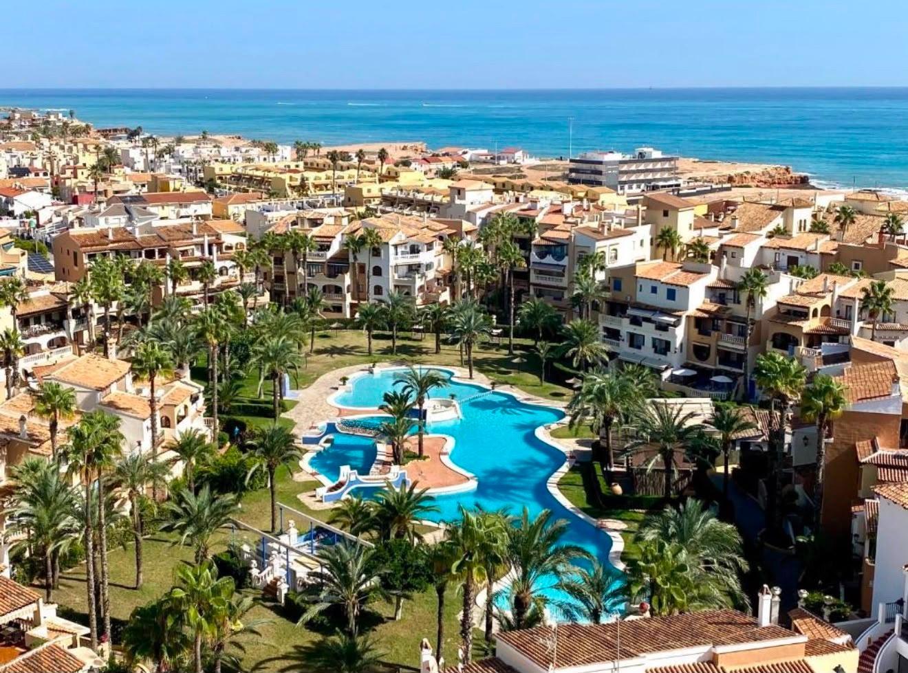 Apartment for sale in Torrevieja, Alicante, Spain
