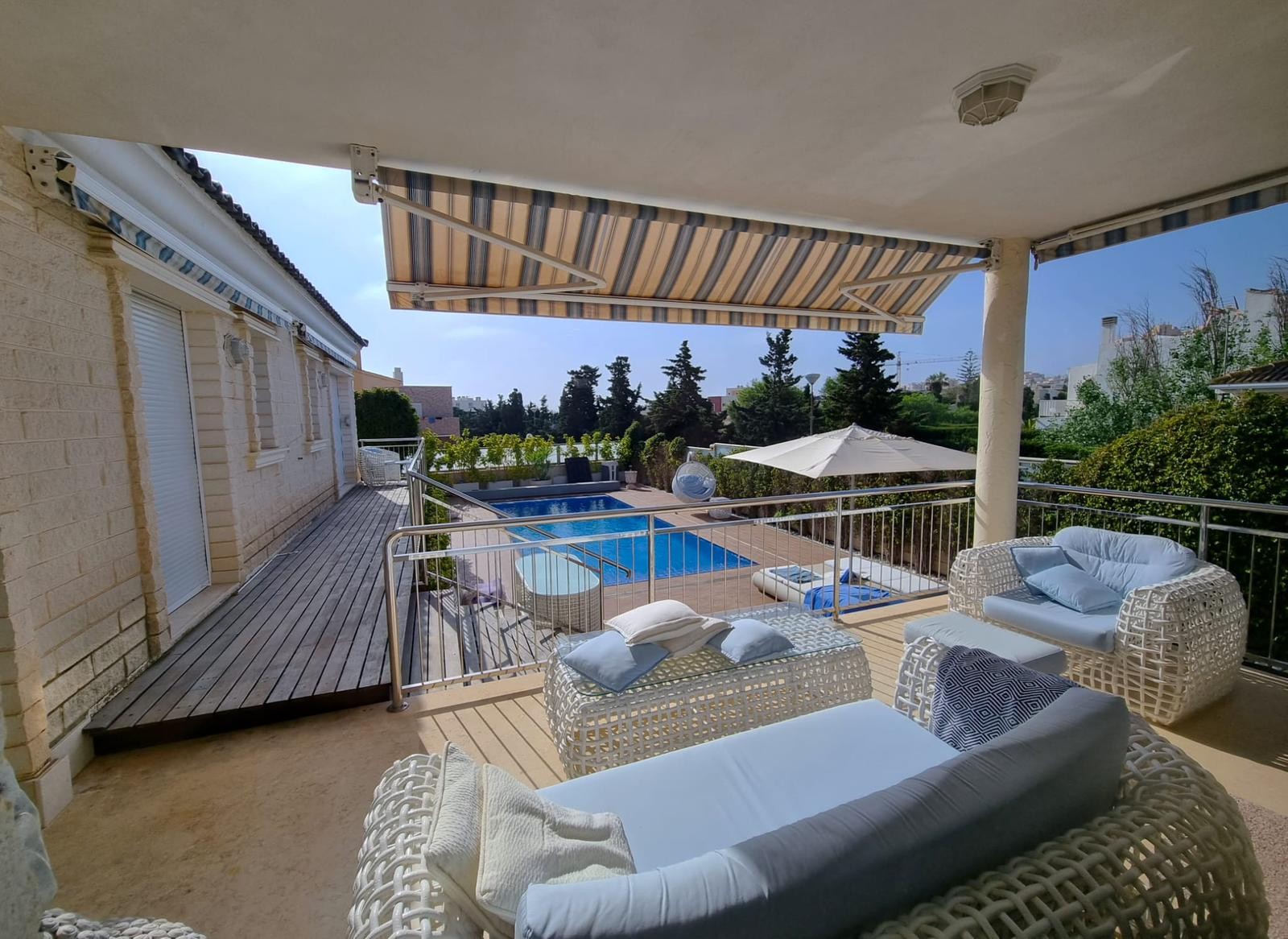 Villa for sale in Torrevieja, Alicante, Spain