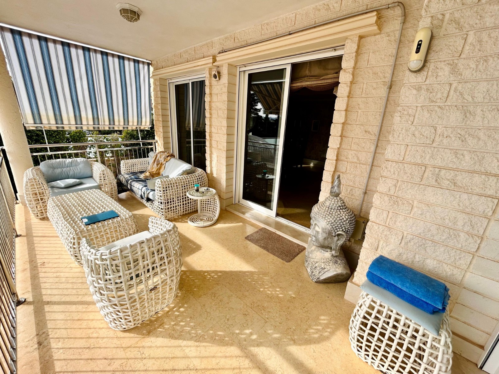 Villa for sale in Torrevieja, Alicante, Spain
