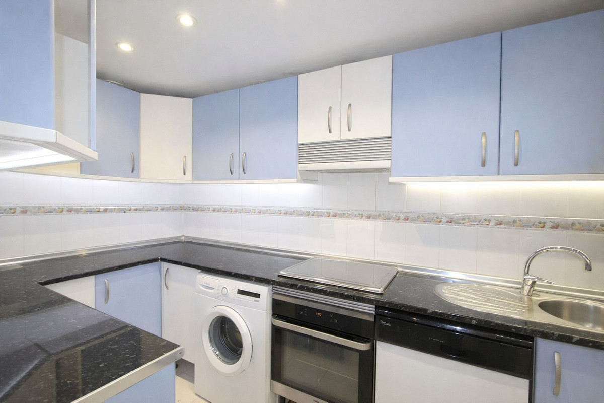 Apartment for sale in Miraflores, Málaga, Spain