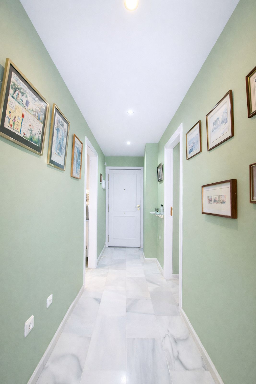 Apartment for sale in Miraflores, Málaga, Spain