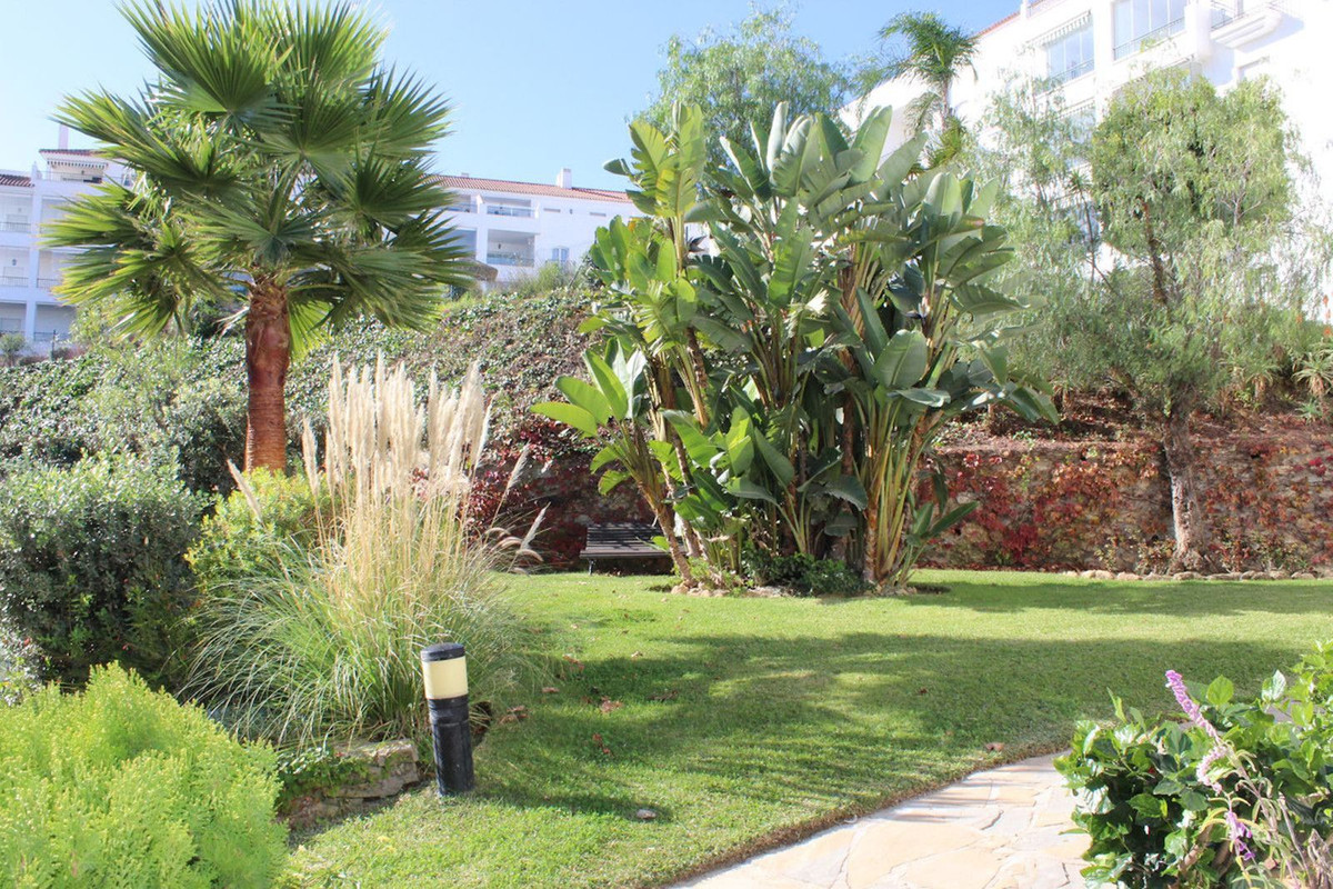 Apartment for sale in Miraflores, Málaga, Spain