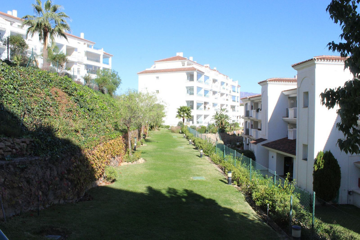Apartment for sale in Miraflores, Málaga, Spain
