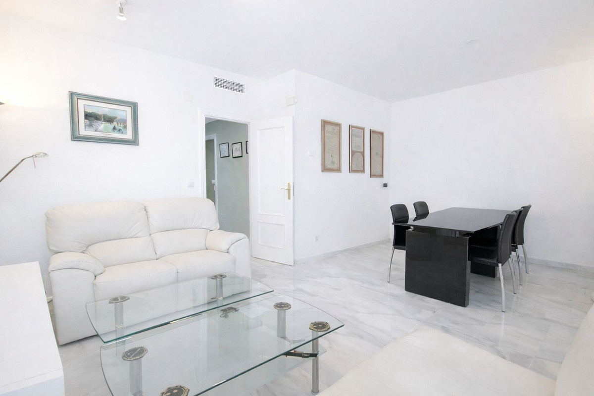 Apartment for sale in Miraflores, Málaga, Spain