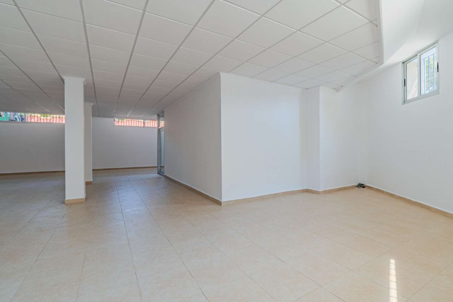 Comercial en venta en Torrevieja
