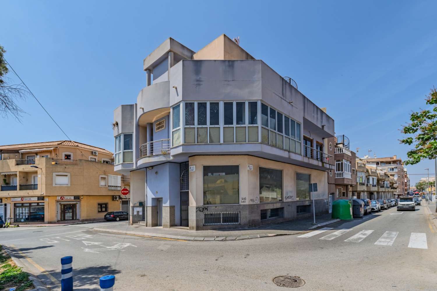 Comercial en venta en Torrevieja