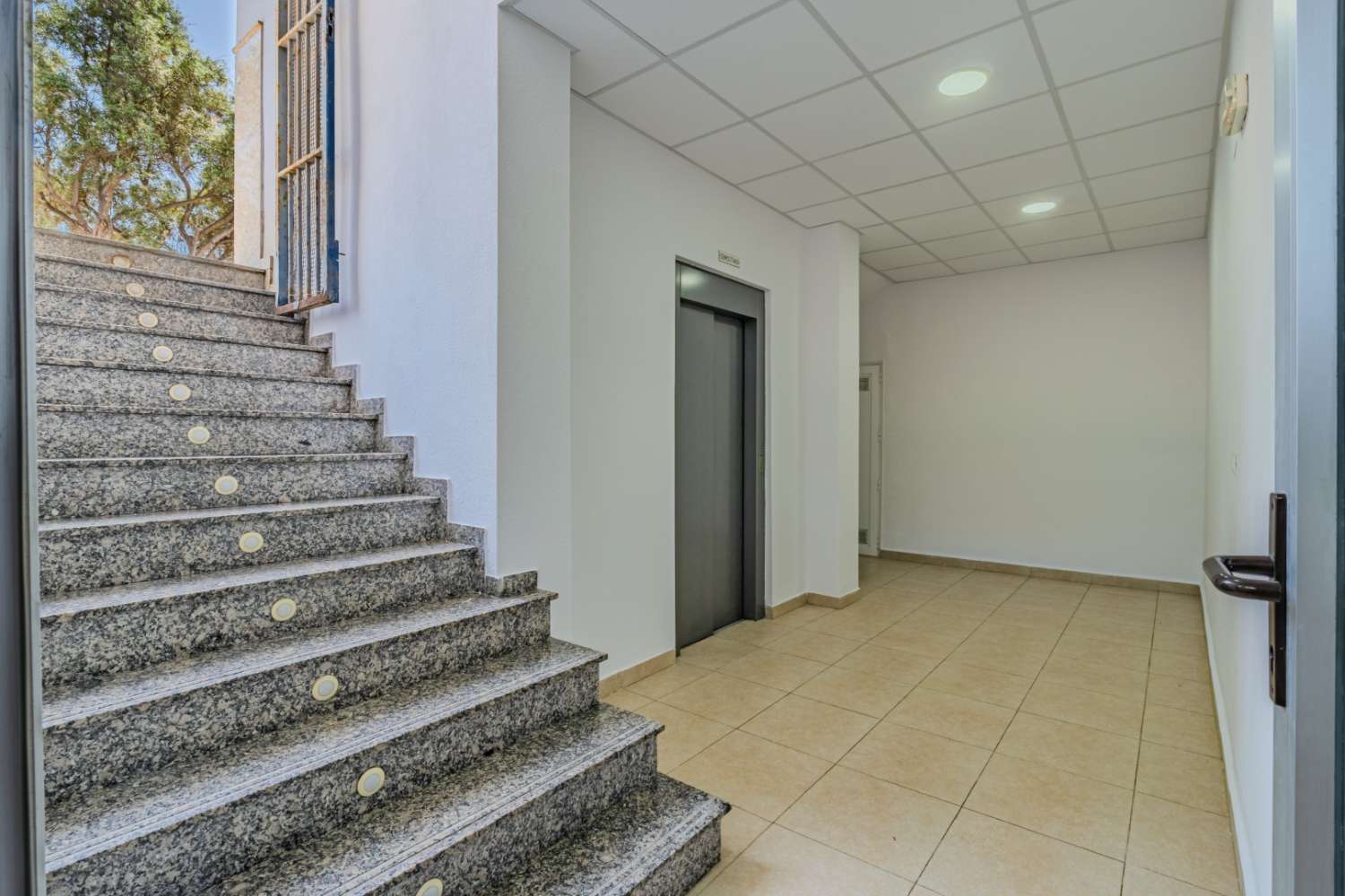 Comercial en venta en Torrevieja