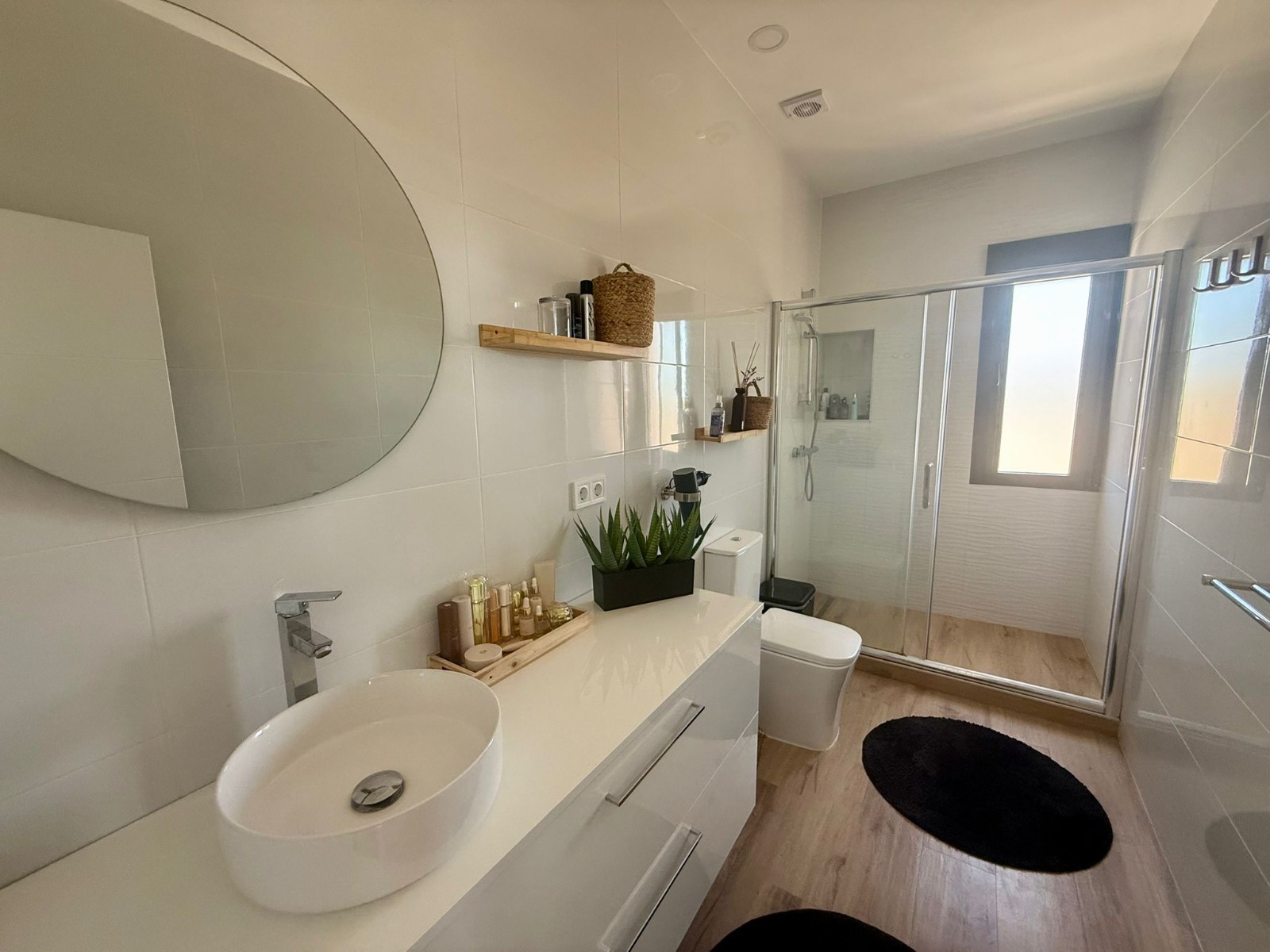 Villa for sale in Pinoso, Alicante, Spain