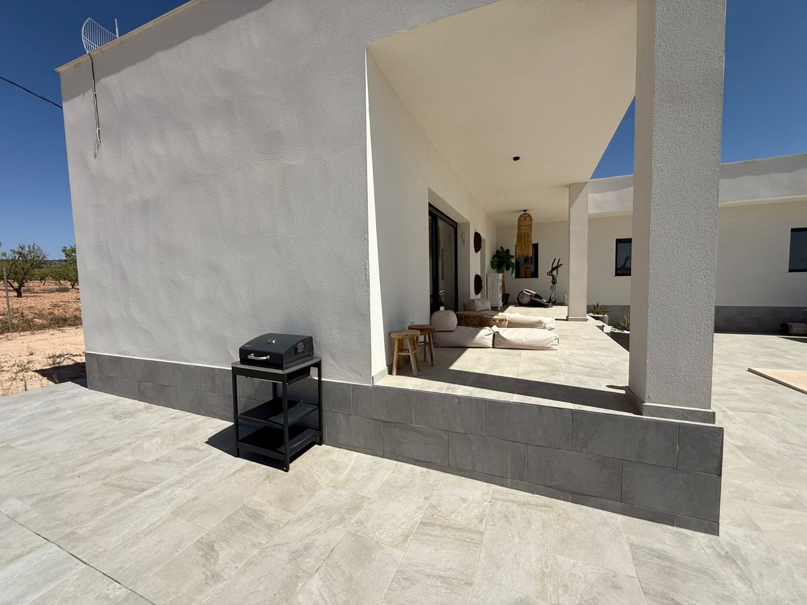 Villa for sale in Pinoso, Alicante, Spain