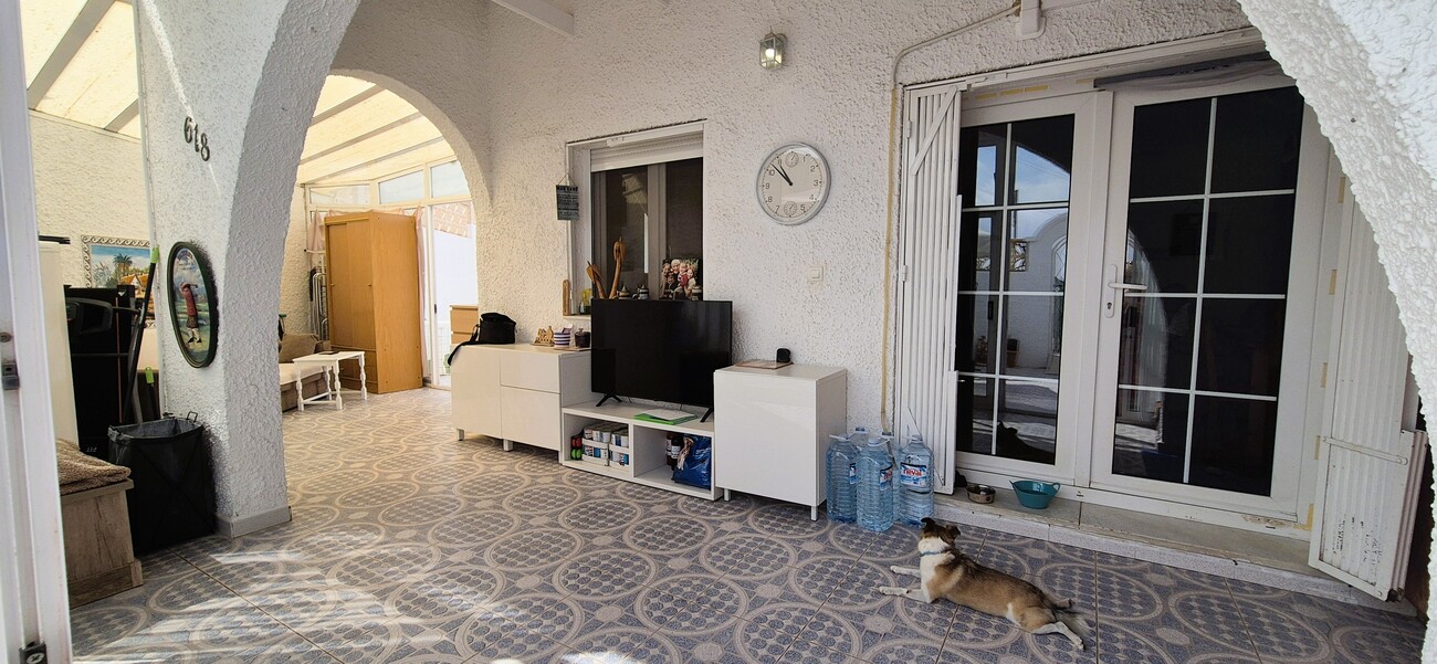 Bungalow for sale in Blue Lagoon, Alicante, Spain