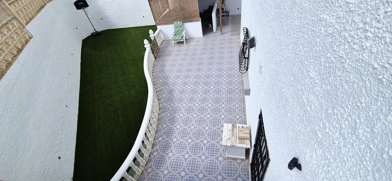 Bungalow for sale in Blue Lagoon, Alicante, Spain
