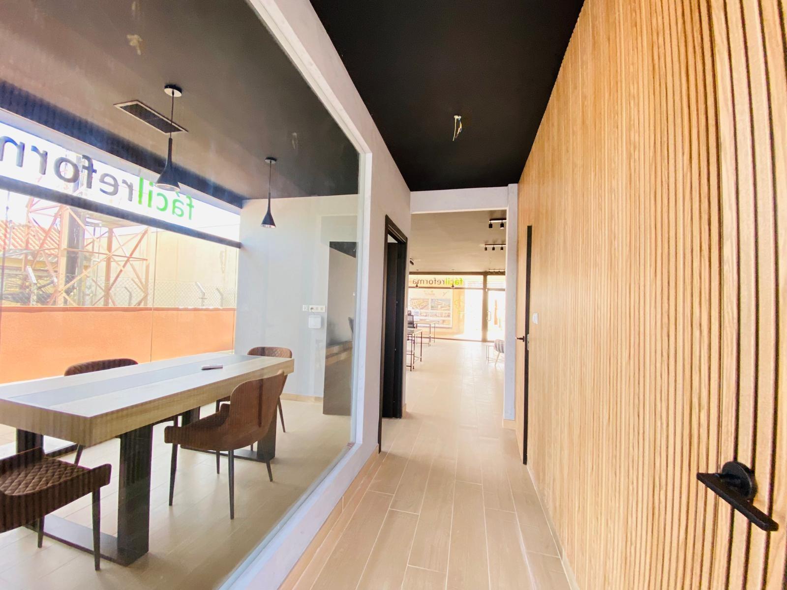 Comercial en venta en Orihuela Costa