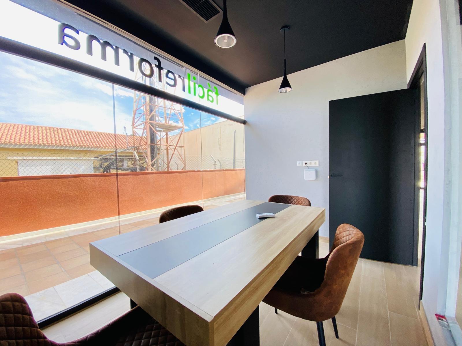 Comercial en venta en Orihuela Costa