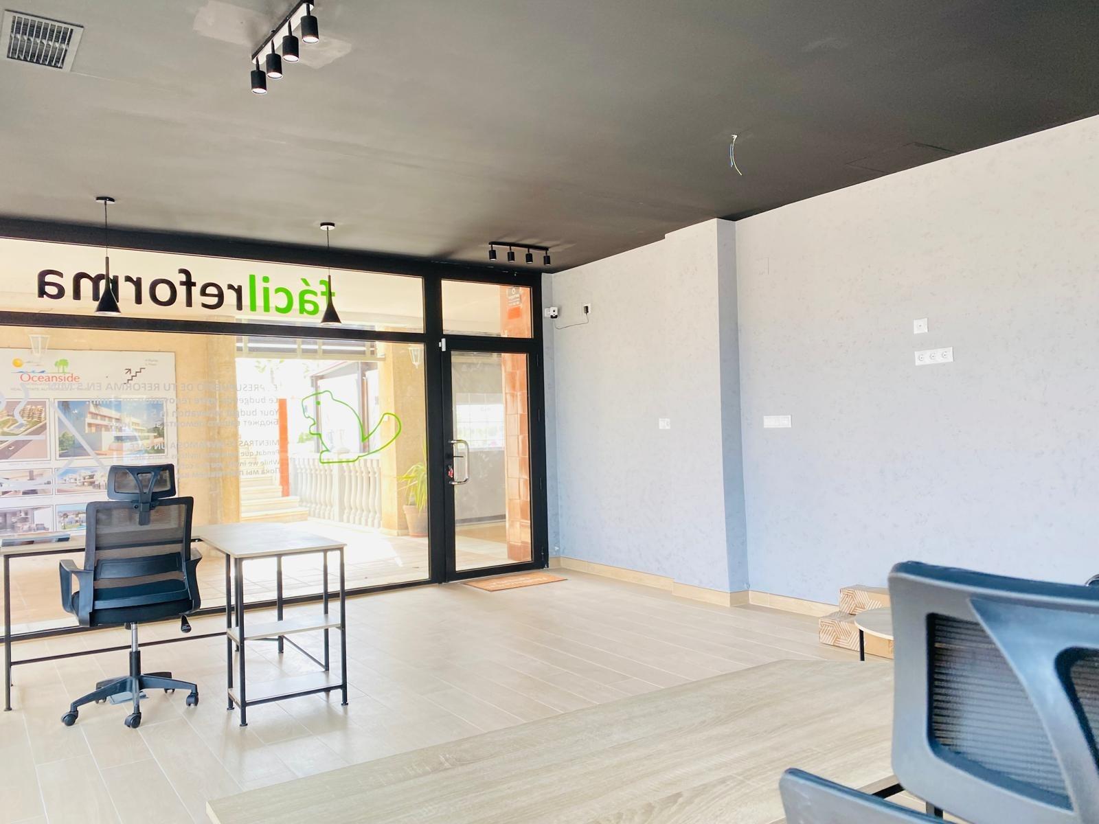 Comercial en venta en Orihuela Costa