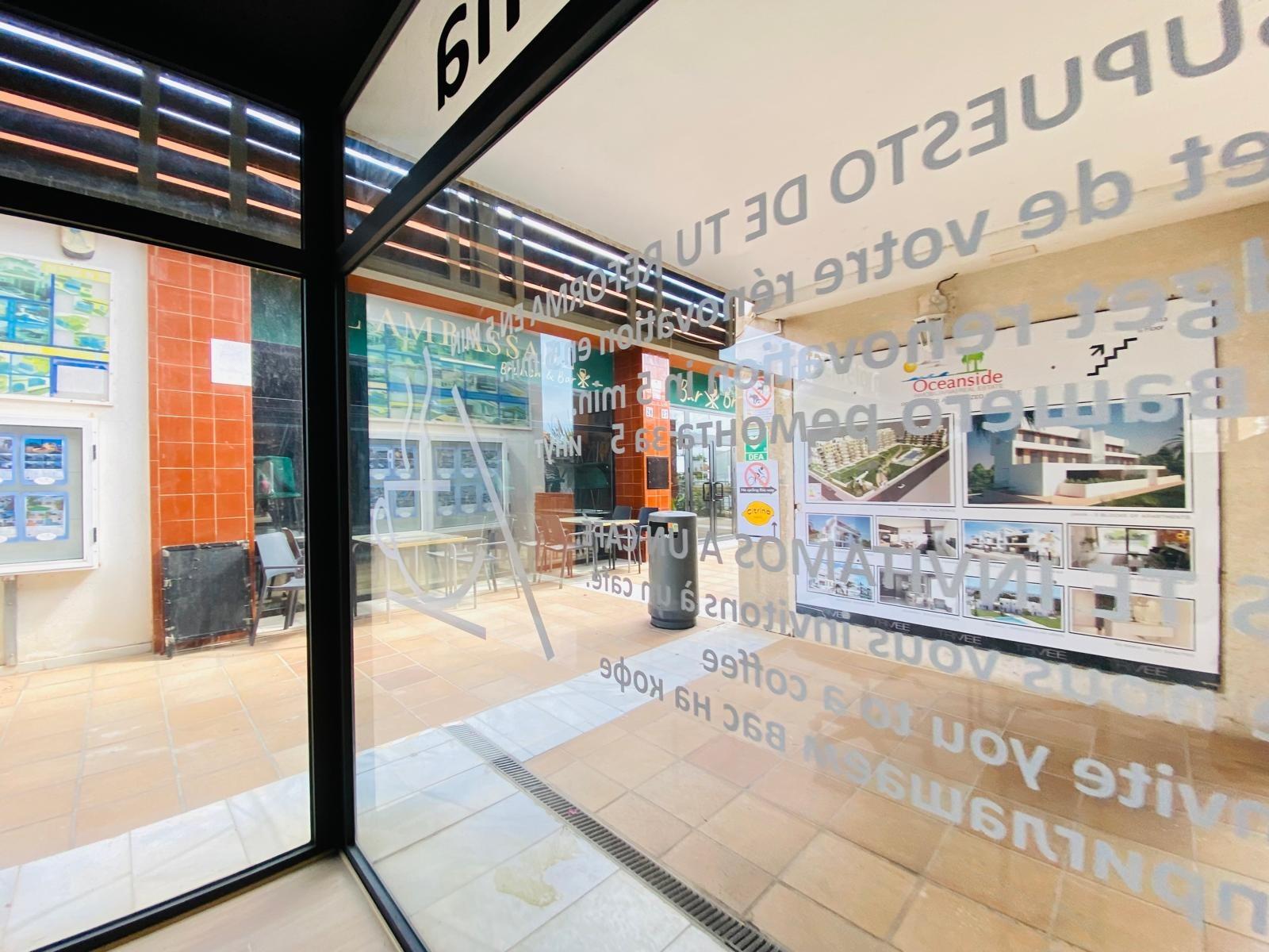 Comercial en venta en Orihuela Costa
