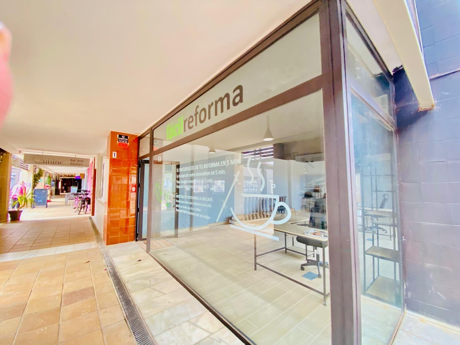 Comercial en venta en Orihuela Costa