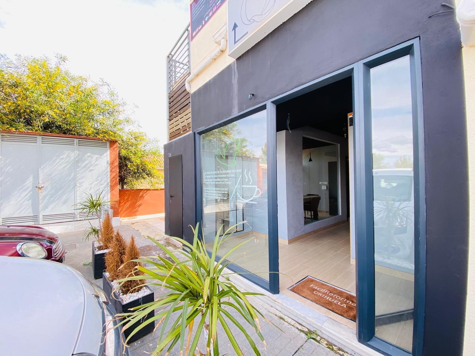 Comercial en venta en Orihuela Costa
