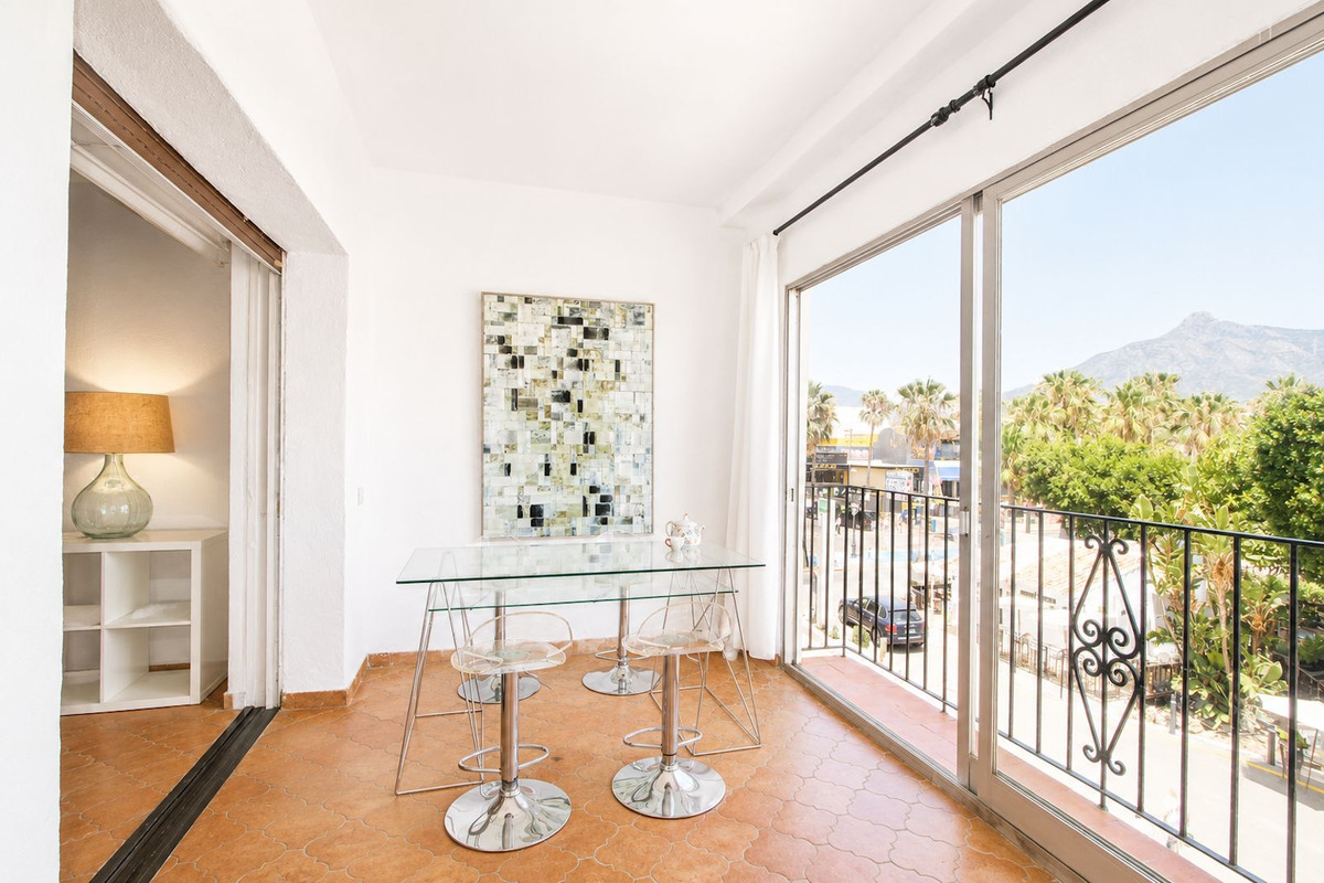 Apartment for sale in Puerto Banus, Málaga, Spain
