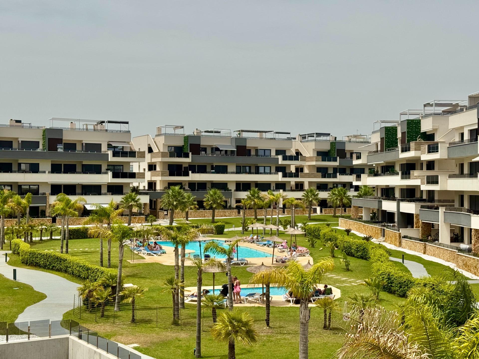 Piso en venta en Orihuela Costa