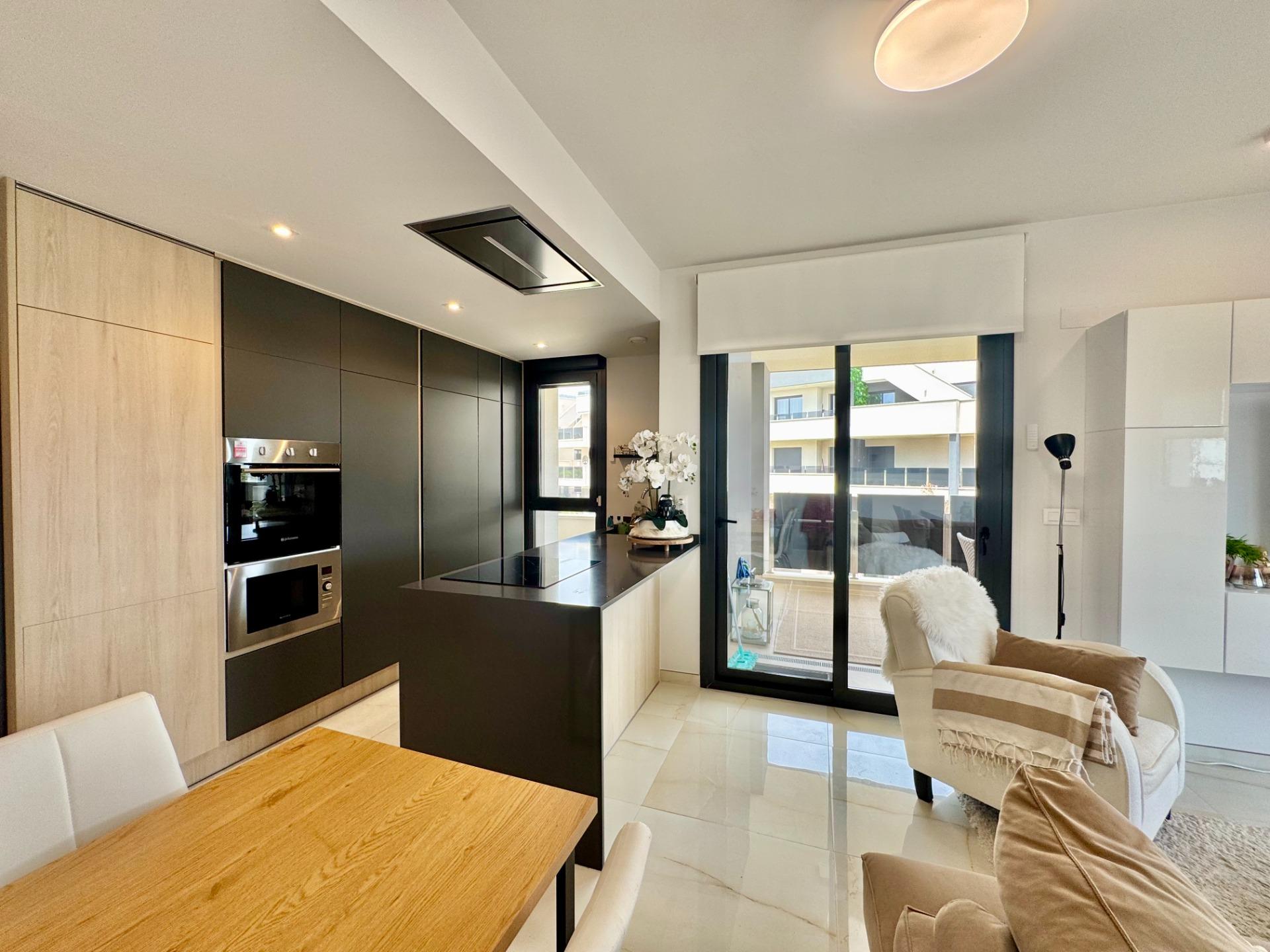 Piso en venta en Orihuela Costa