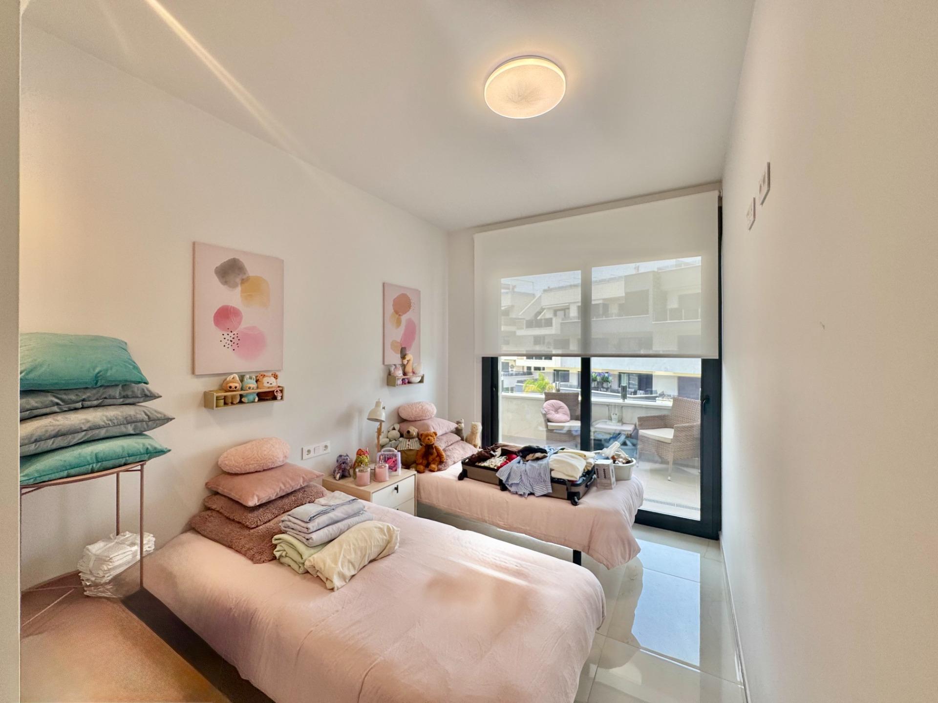 Piso en venta en Orihuela Costa