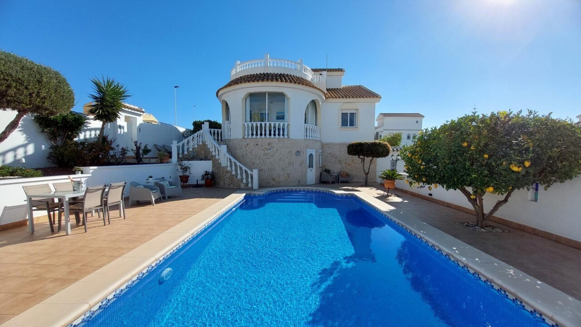 Villa for sale in Mazarron, Murcia, Spain