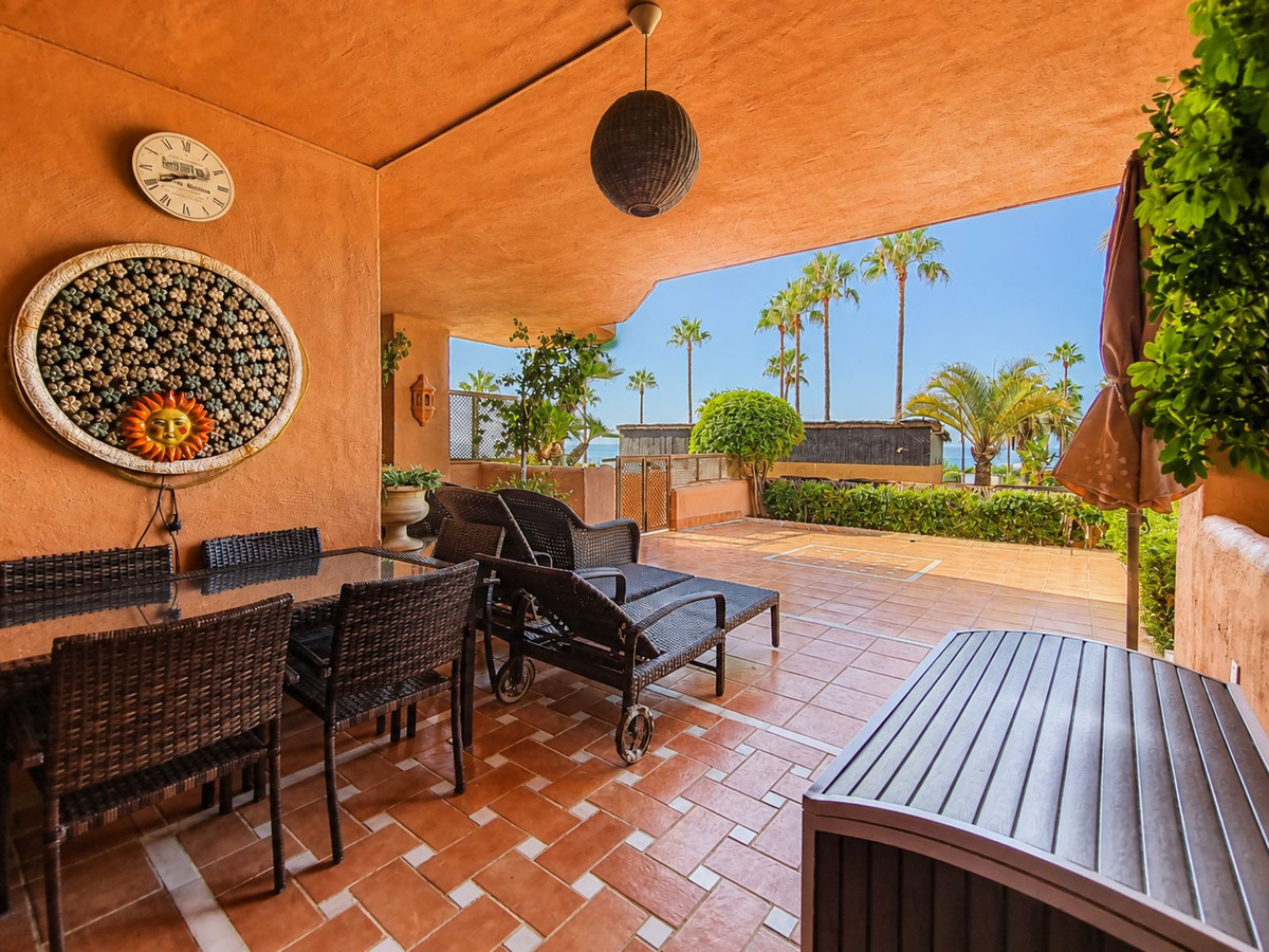Apartment for sale in Estepona, Málaga, Spain