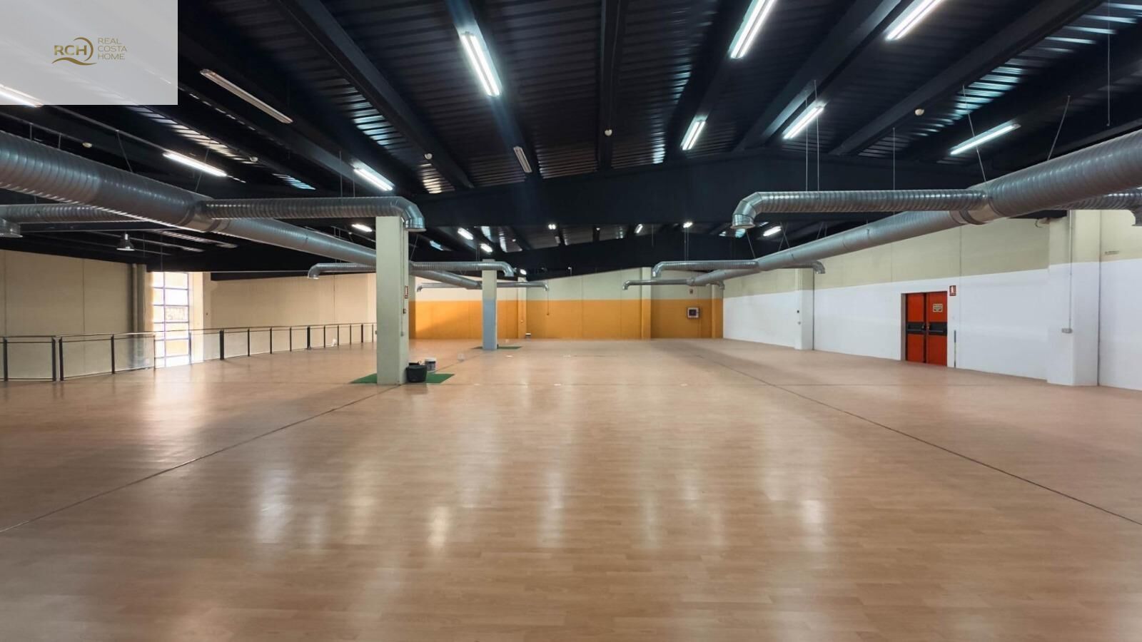 Commercial unit for sale in Finestrat, Alicante, Spain