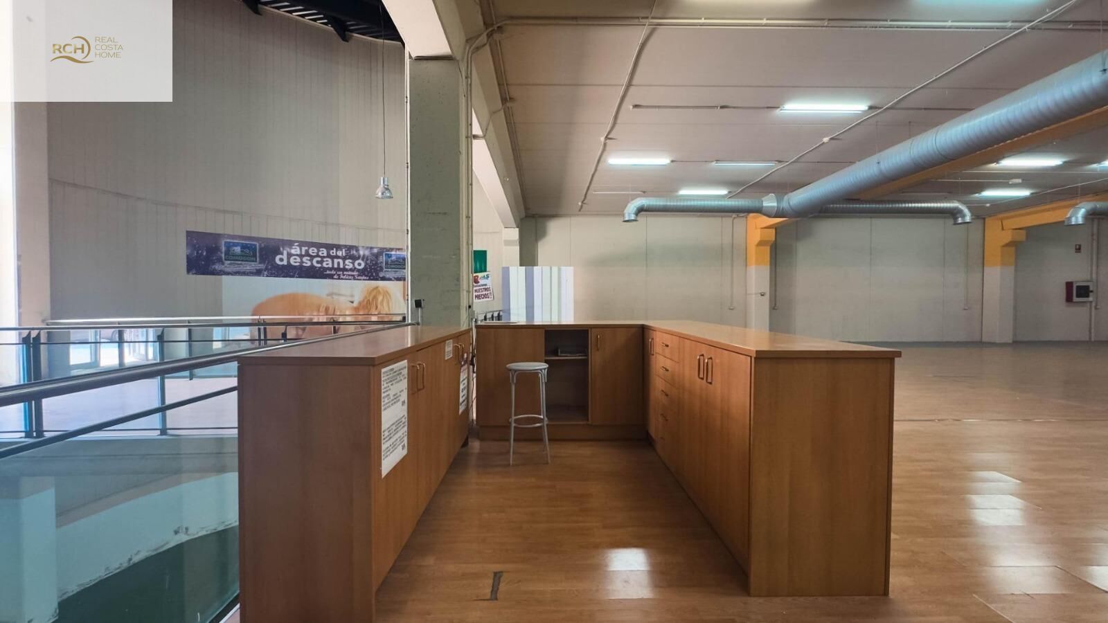 Commercial unit for sale in Finestrat, Alicante, Spain