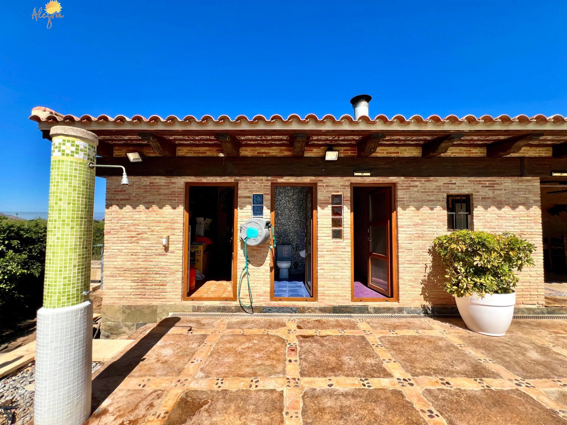 Villa en venta en Almoradi