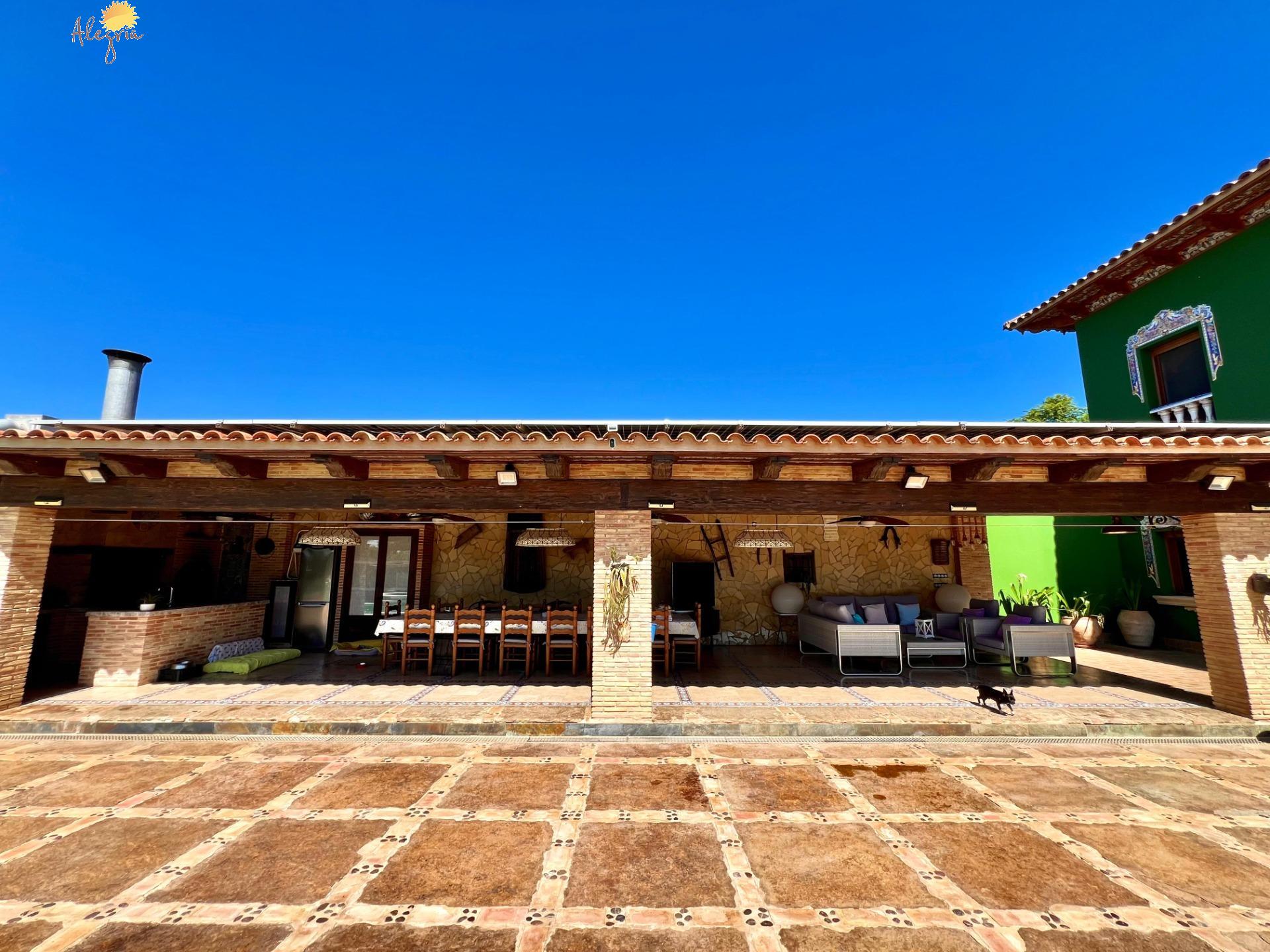 Villa en venta en Almoradi
