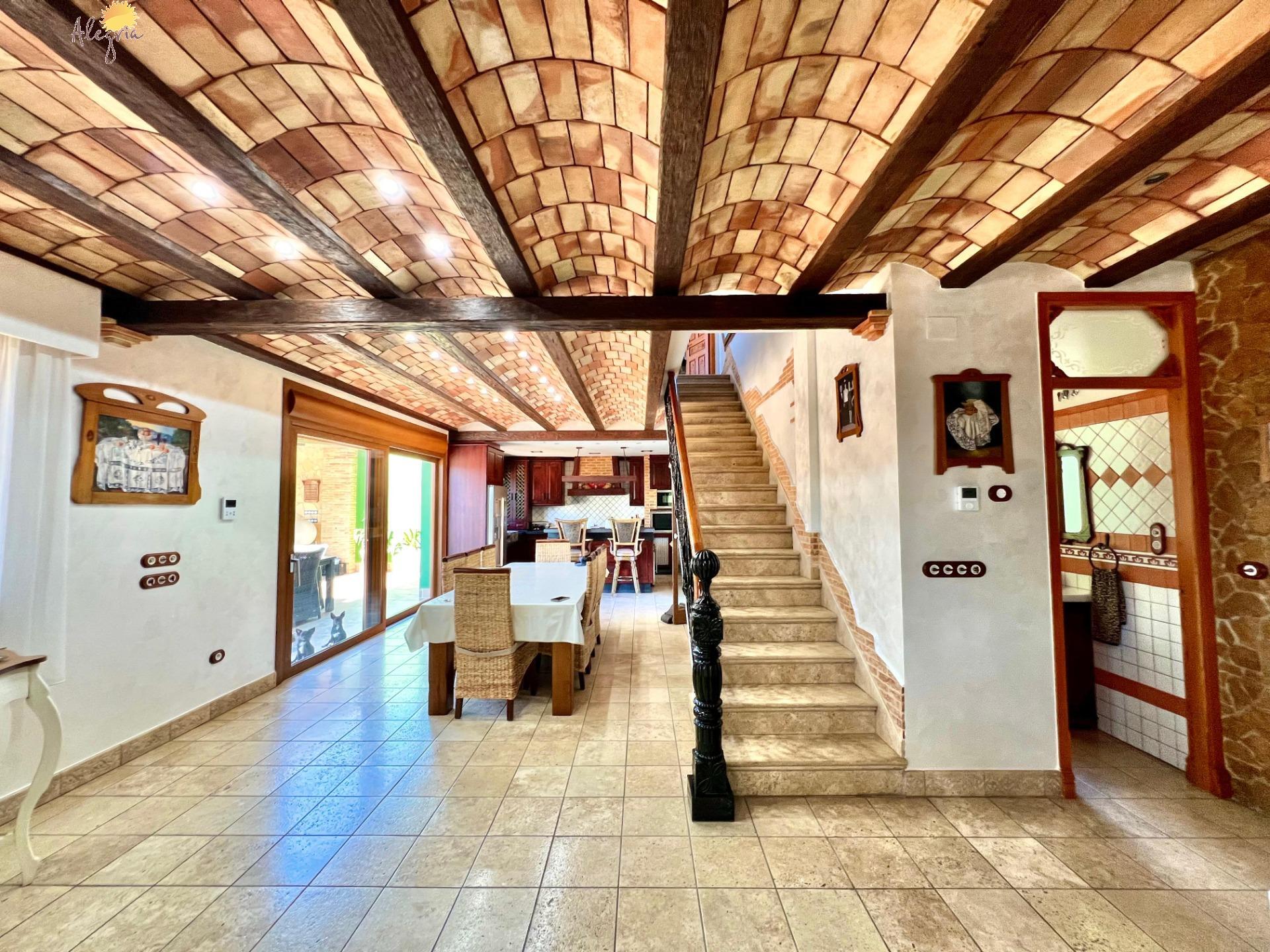 Villa en venta en Almoradi