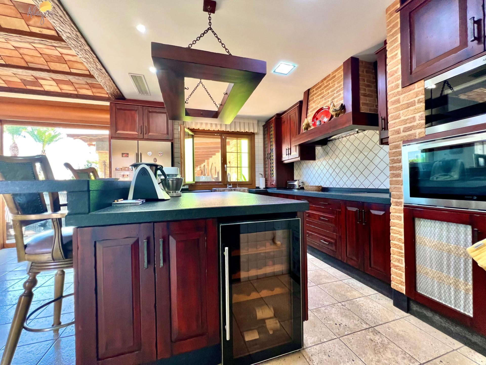 Villa en venta en Almoradi