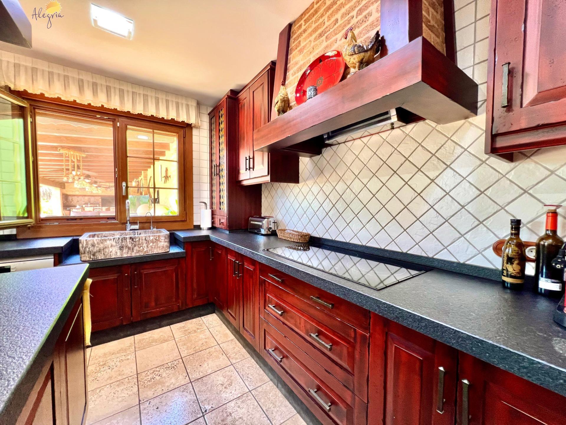 Villa en venta en Almoradi