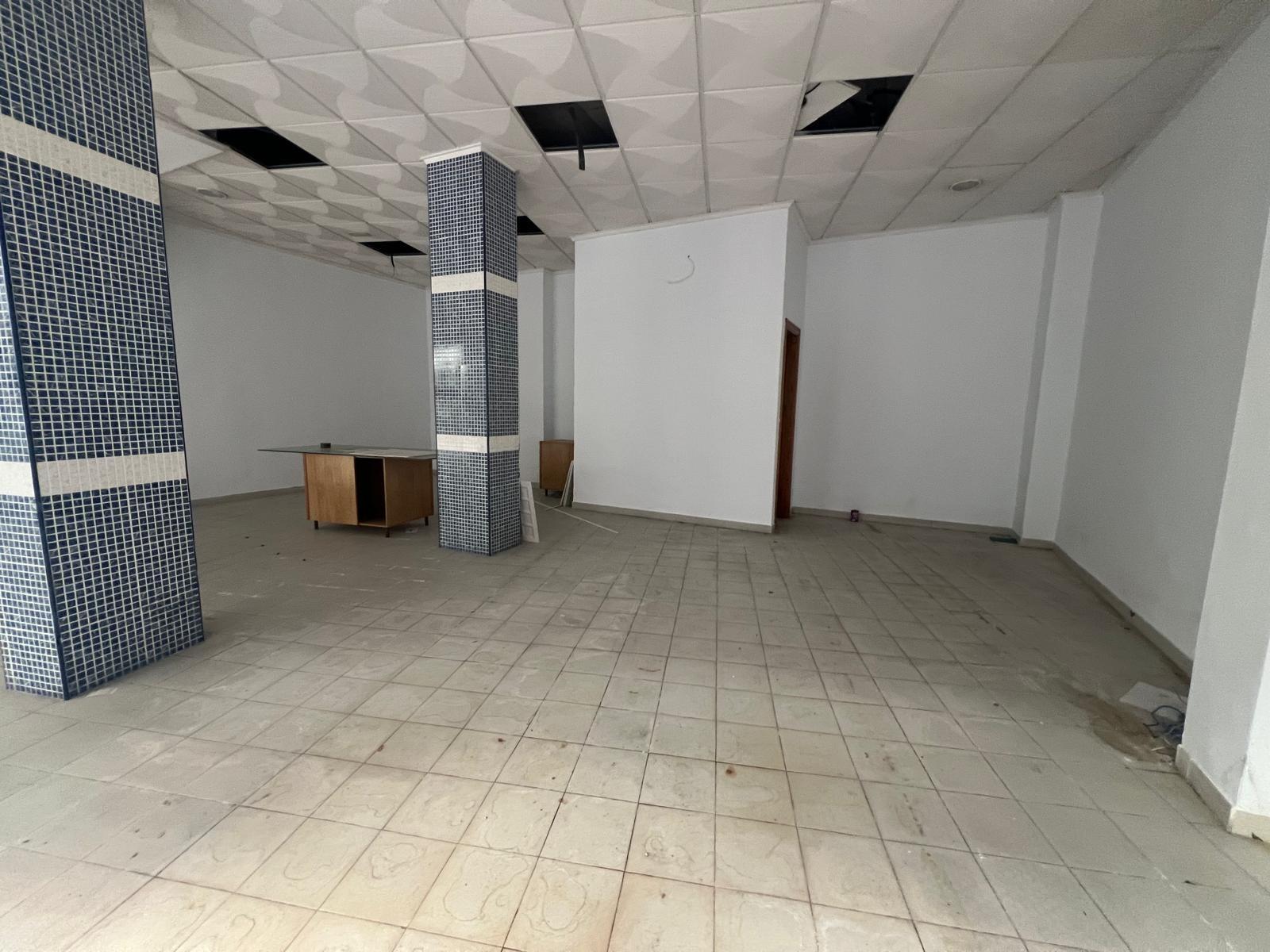 Comercial en venta en Torrevieja