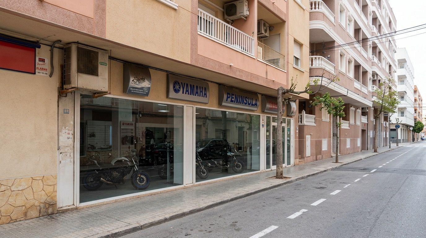 Comercial en venta en Torrevieja