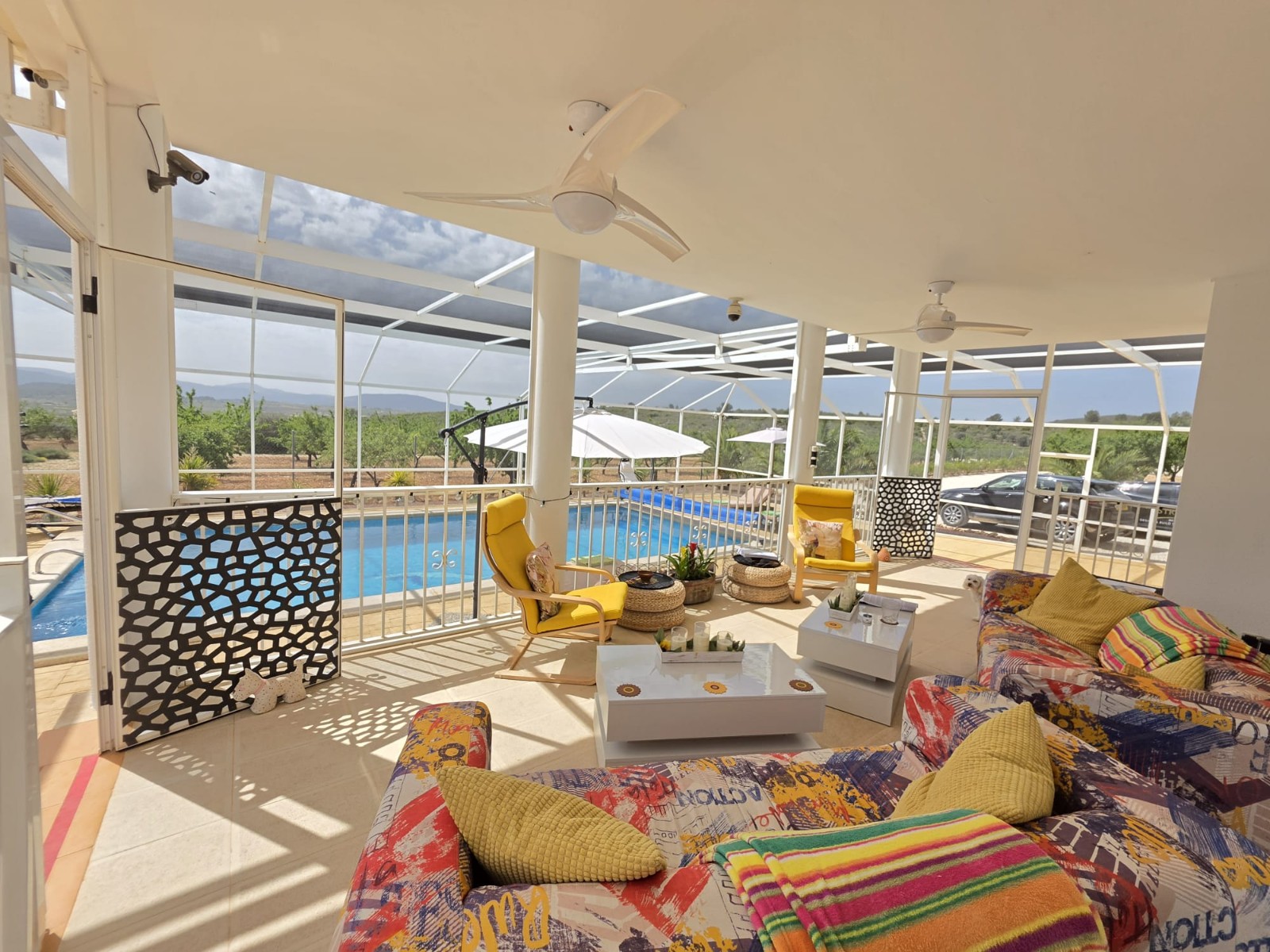 Villa for sale in Pinoso, Alicante, Spain