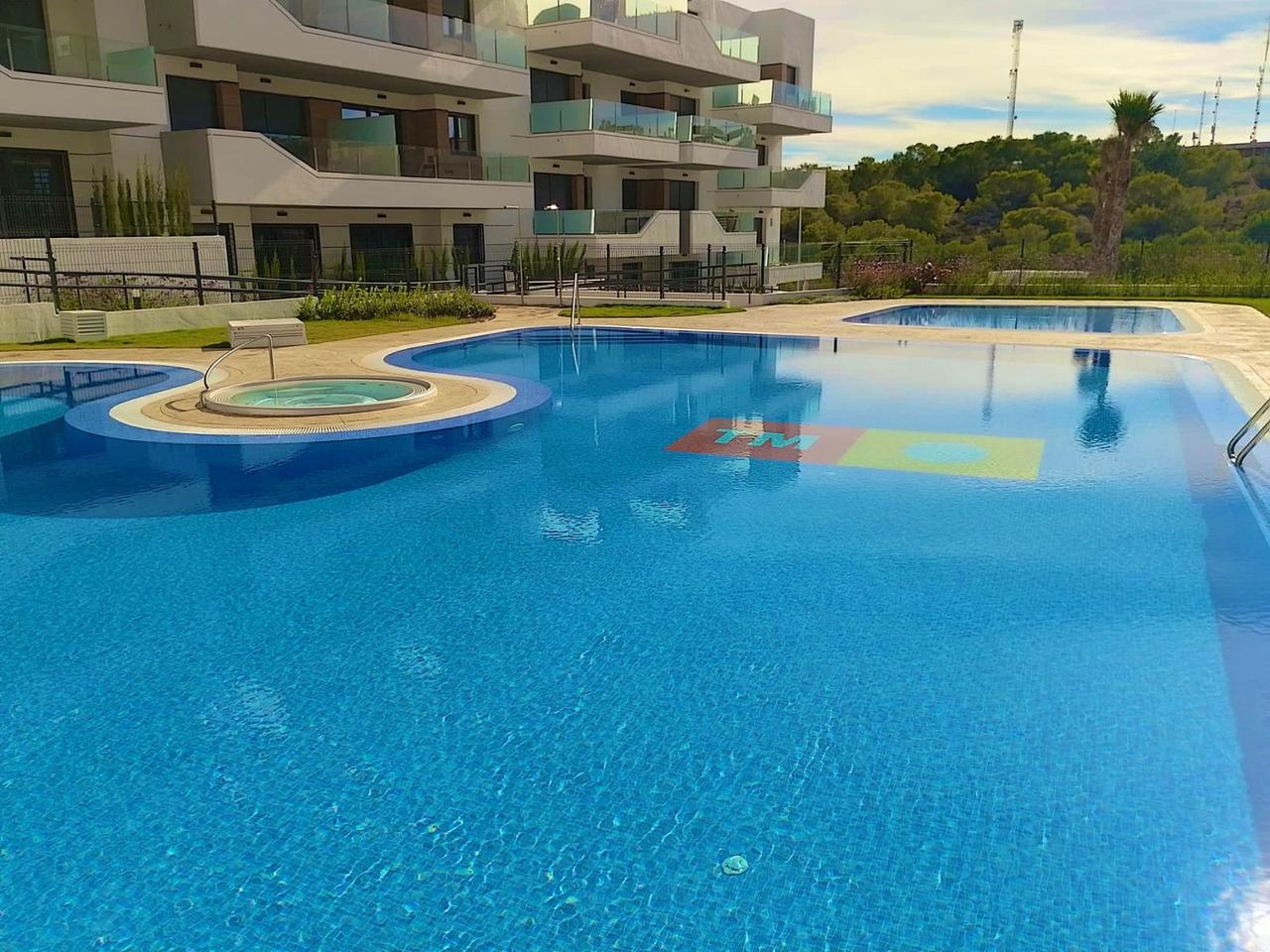 Piso en venta en Villamartin