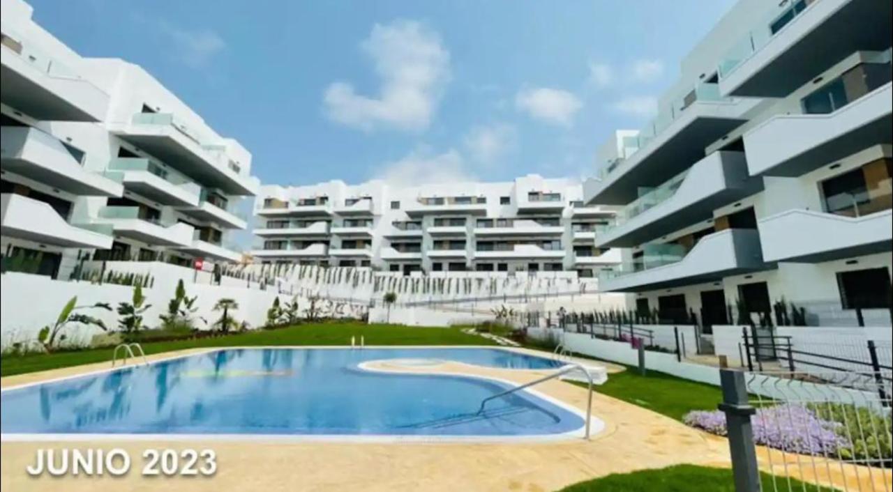 Piso en venta en Villamartin