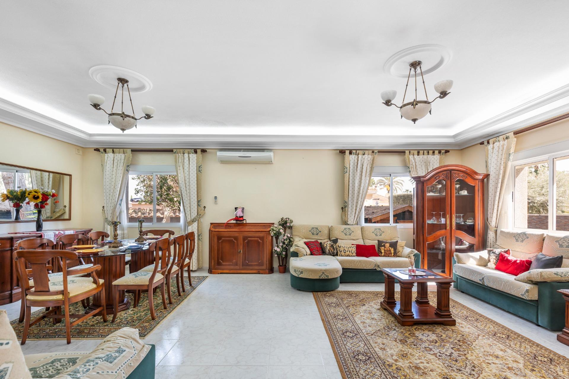Villa for sale in Rojales, Alicante, Spain