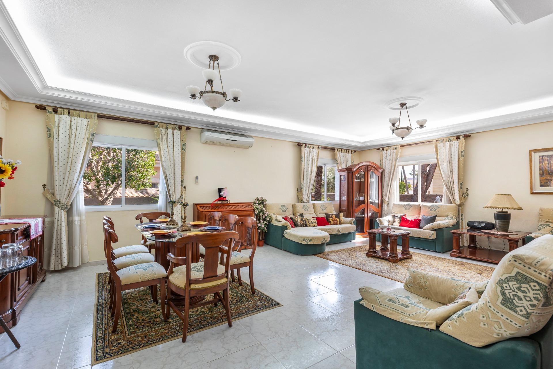 Villa for sale in Rojales, Alicante, Spain