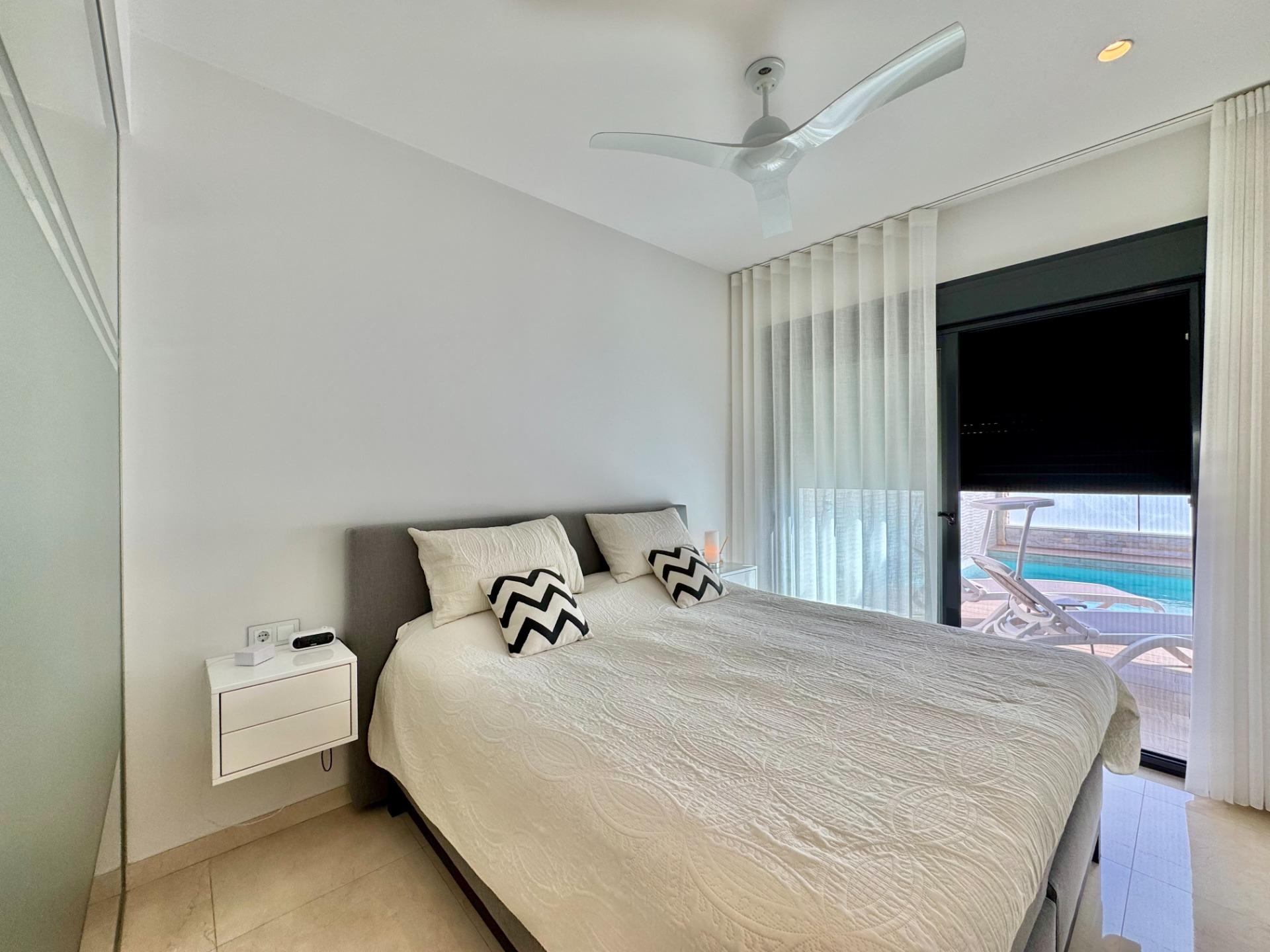 Villa en venta en San Miguel De Salinas
