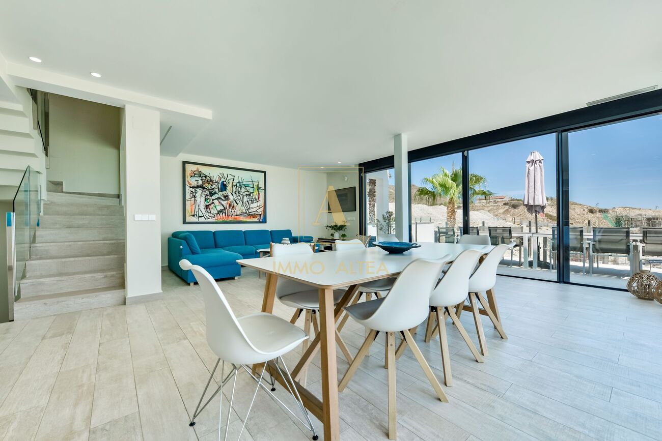 Villa for sale in Finestrat, Alicante, Spain