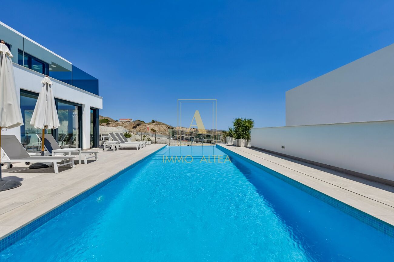 Villa for sale in Finestrat, Alicante, Spain