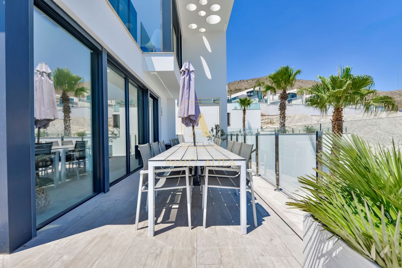 Villa for sale in Finestrat, Alicante, Spain