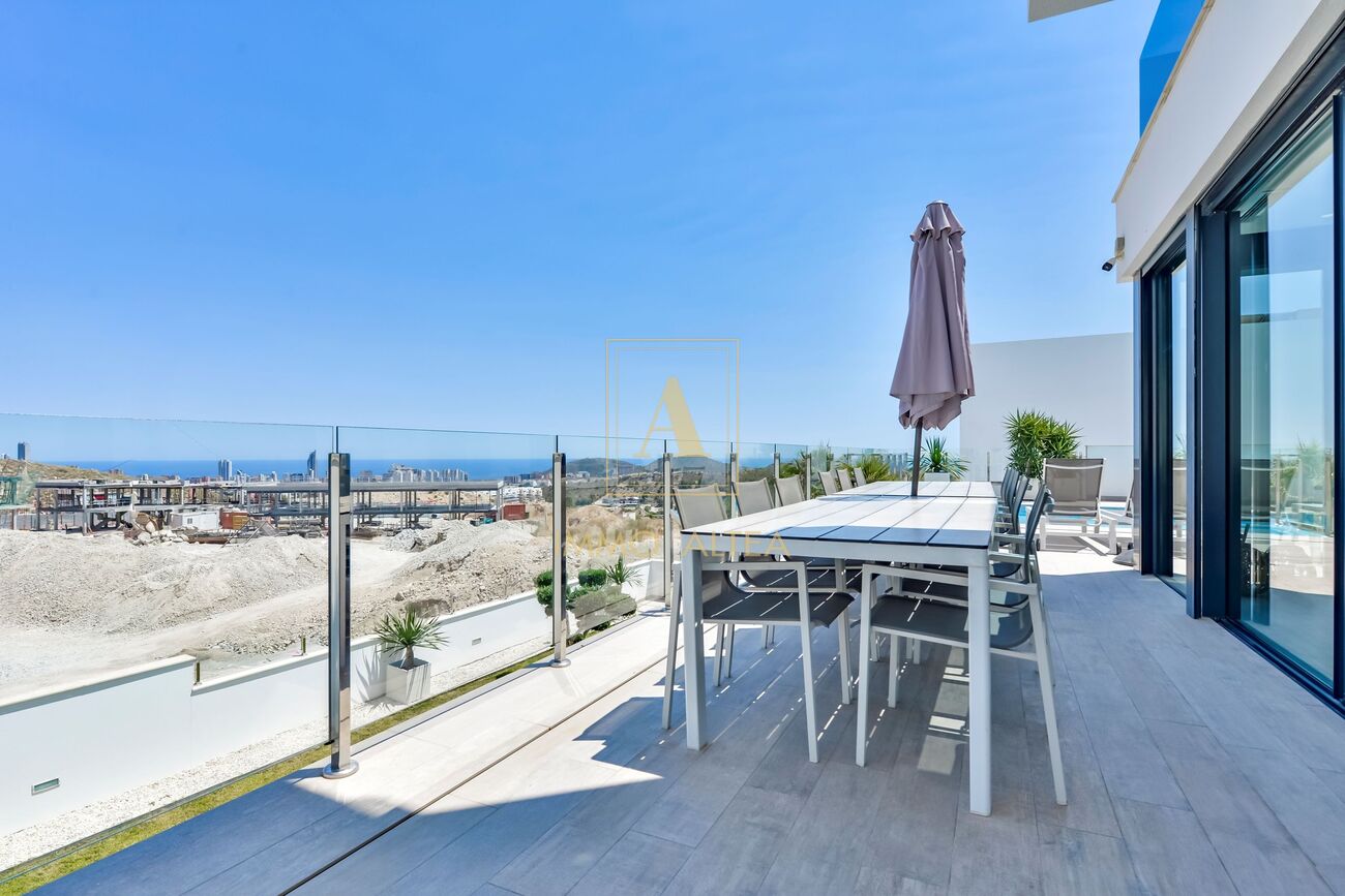 Villa for sale in Finestrat, Alicante, Spain